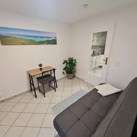 Appartement Ferienwohung- Haus Buxbaum- Naehe Woerthersee *